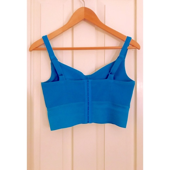 NWT Crop Top - Picture 2 of 3